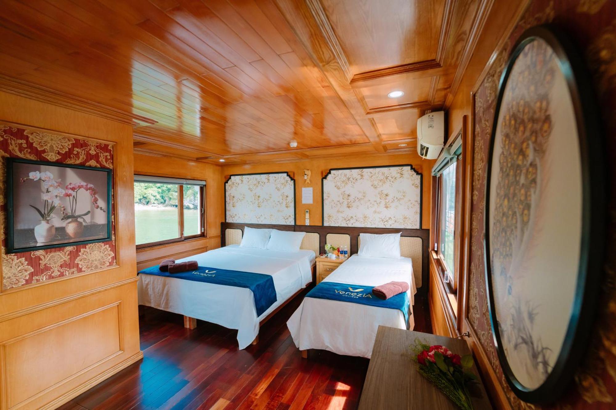 Hotel Venezia Cruises Ha Long Zewnętrze zdjęcie