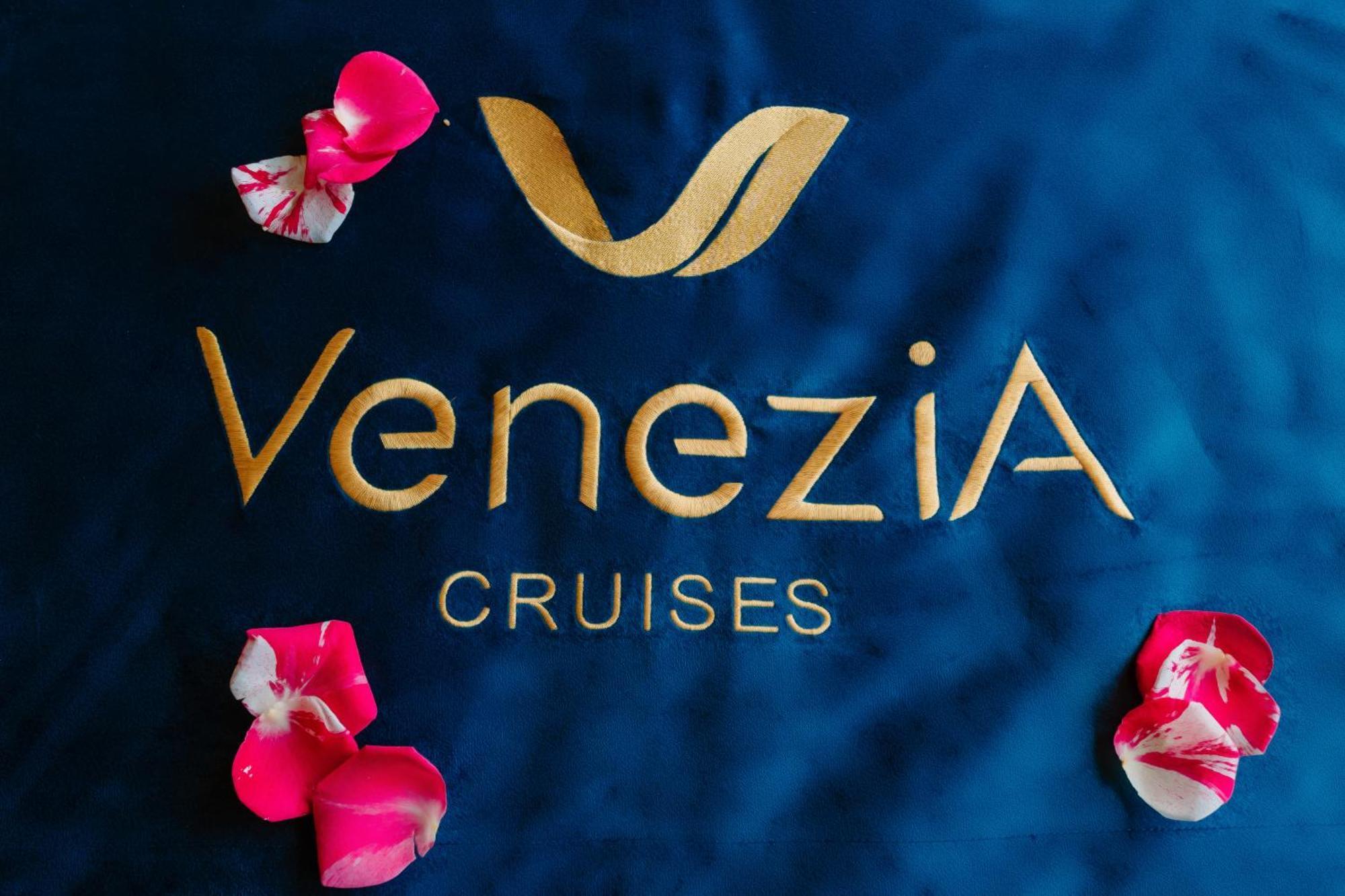 Hotel Venezia Cruises Ha Long Zewnętrze zdjęcie